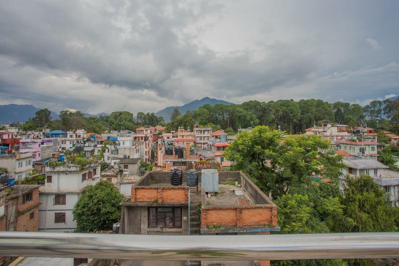 Kathmandu Embassy Hotel Zewnętrze zdjęcie