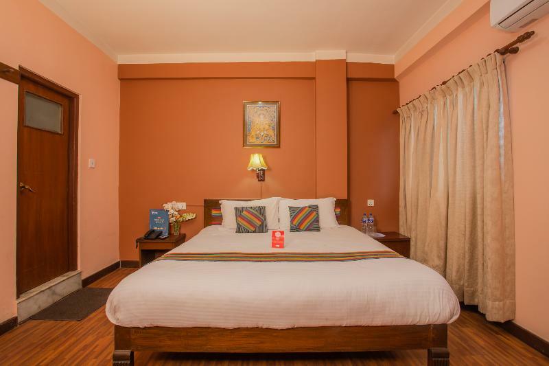 Kathmandu Embassy Hotel Zewnętrze zdjęcie