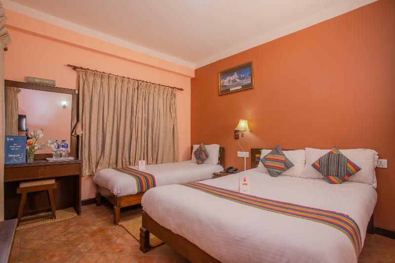 Kathmandu Embassy Hotel Zewnętrze zdjęcie