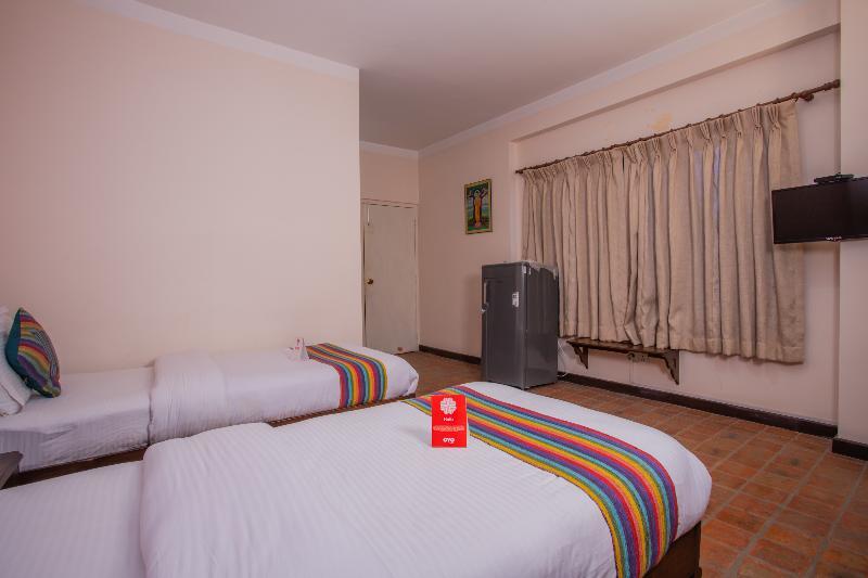 Kathmandu Embassy Hotel Zewnętrze zdjęcie