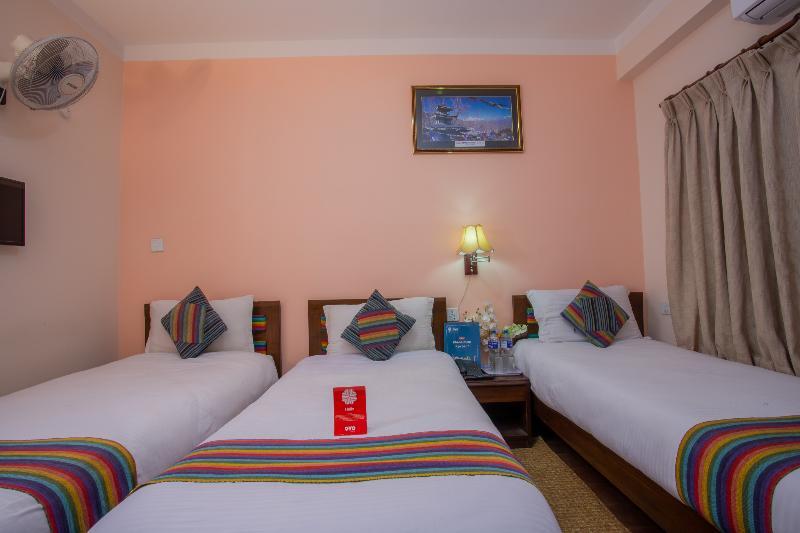 Kathmandu Embassy Hotel Zewnętrze zdjęcie